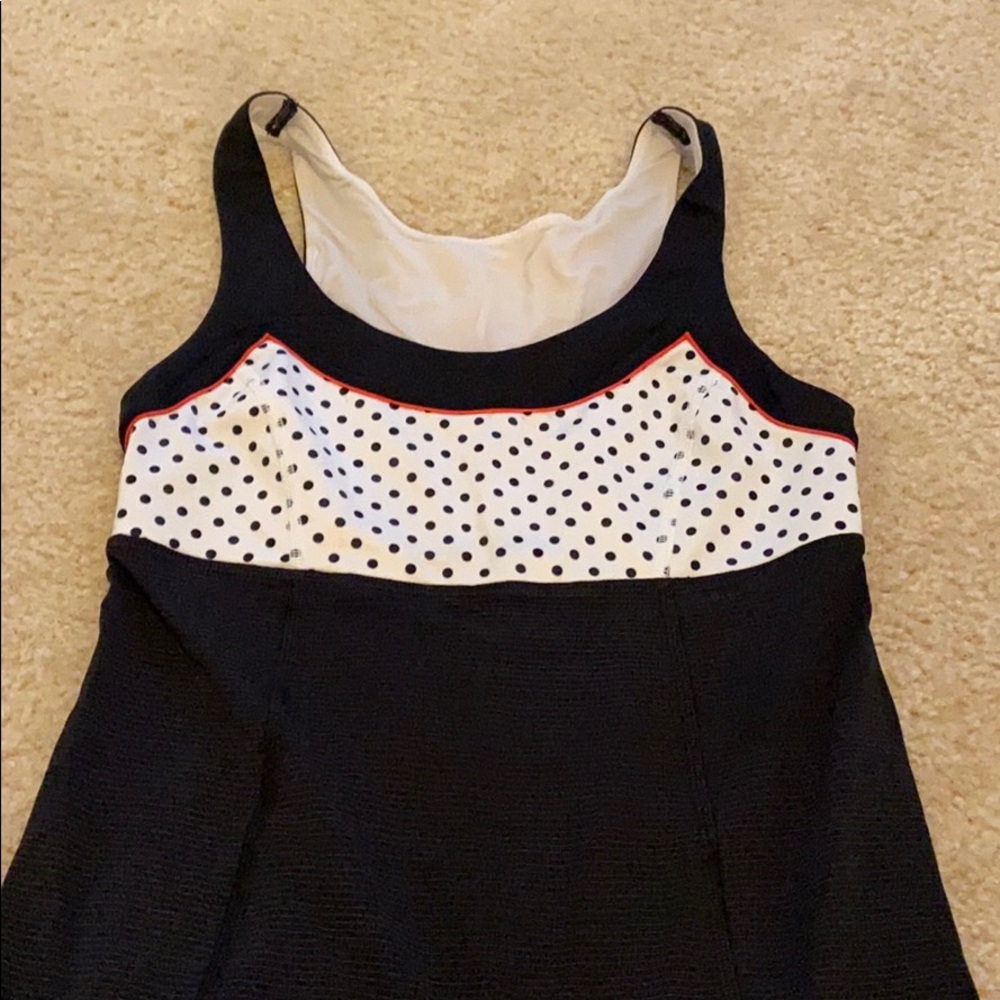 Lululemon tank